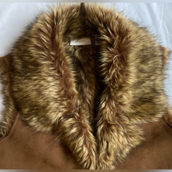 Chicos Brown Faux Suede & Fur Hook Eye Vest XL Great Condition! - Picture 7 of 7